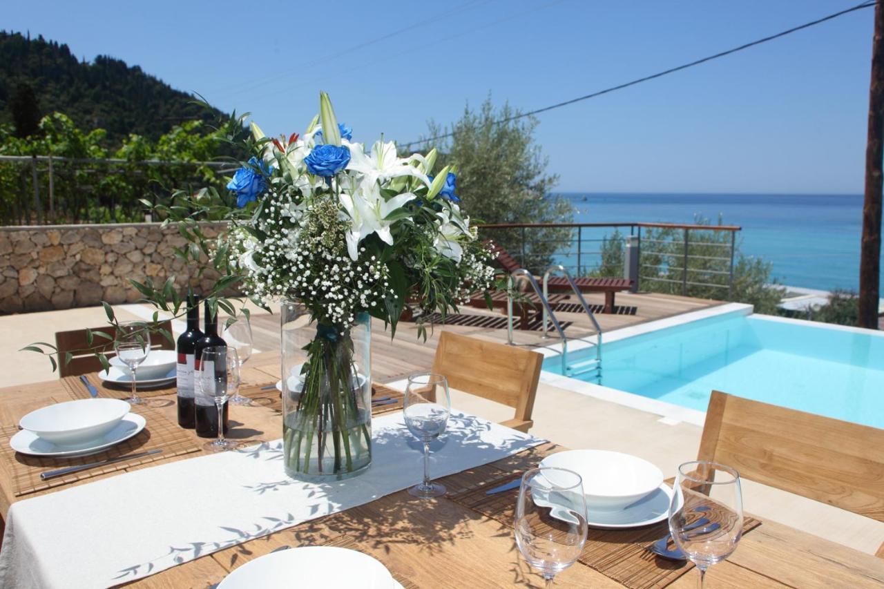 Capro - Milos Bay Villas Agios Nikitas Exterior photo